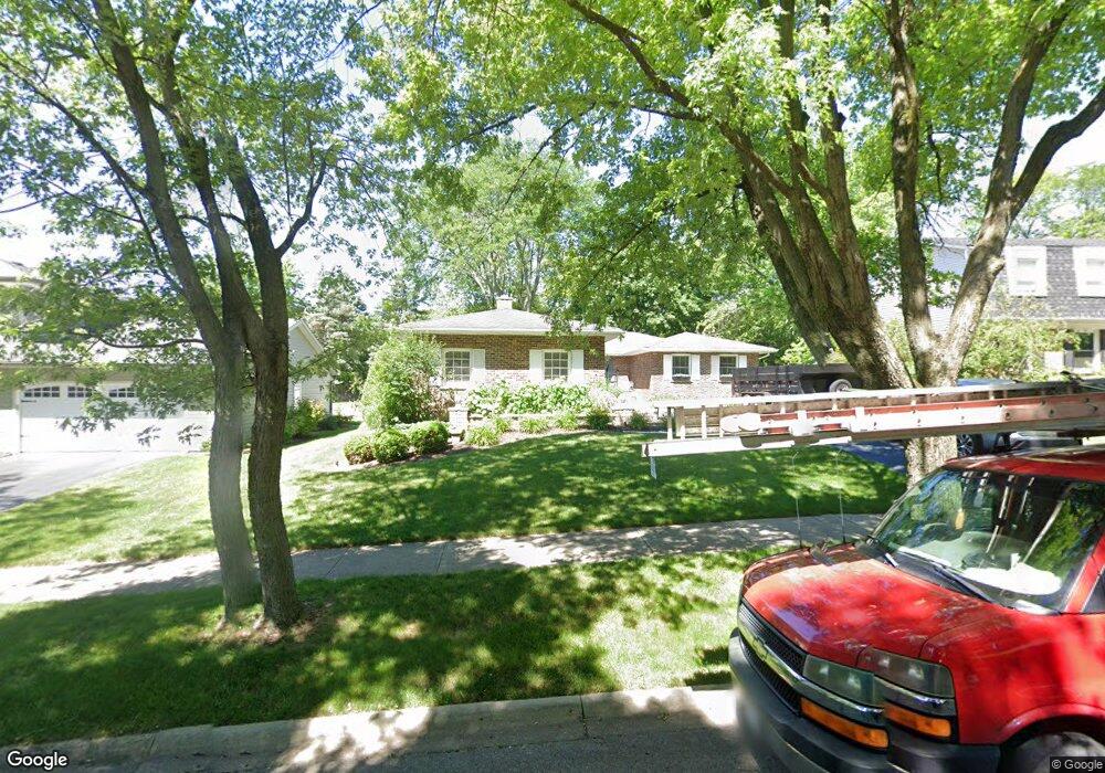 1513 Clyde Dr, Naperville, IL 60565 - photo 1