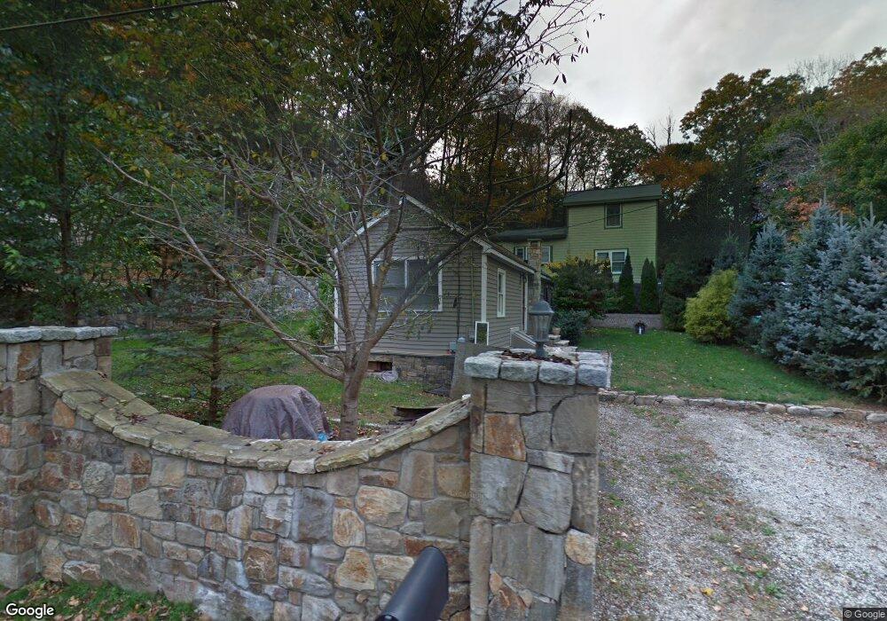 219 Riverside Rd, Sandy Hook, CT 06482 - photo 1