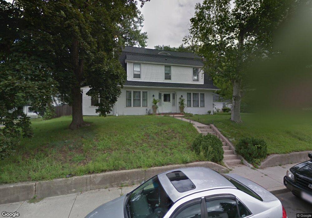 7 Winsor St, Ludlow, MA 01056 - photo 1