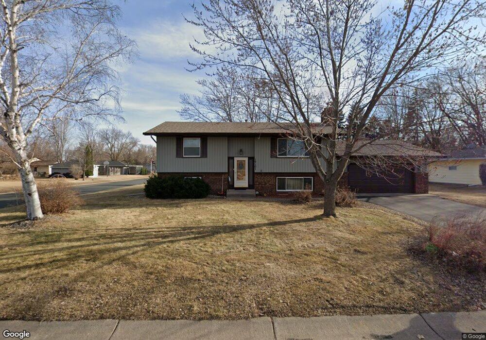 10101 96th Place N, Maple Grove, MN 55369 - photo 1