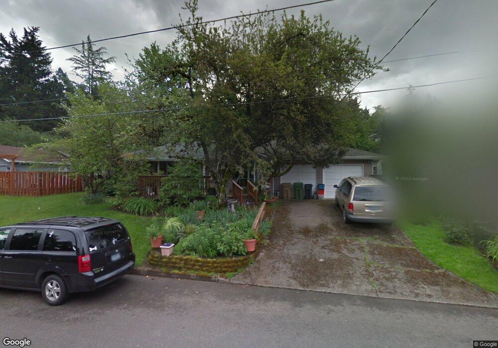 1420 Spruce St, Lake Oswego, OR 97034 - photo 1