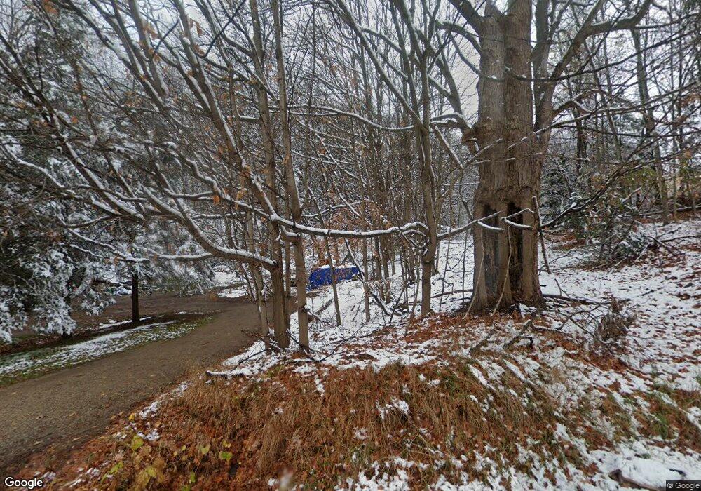 817 N Jefferson St, Ionia, MI 48846 - photo 1