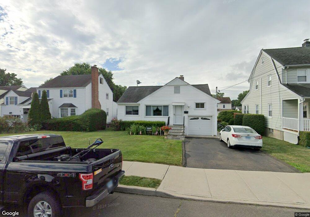 24 Caldwell Ave, Stamford, CT 06902 - photo 1