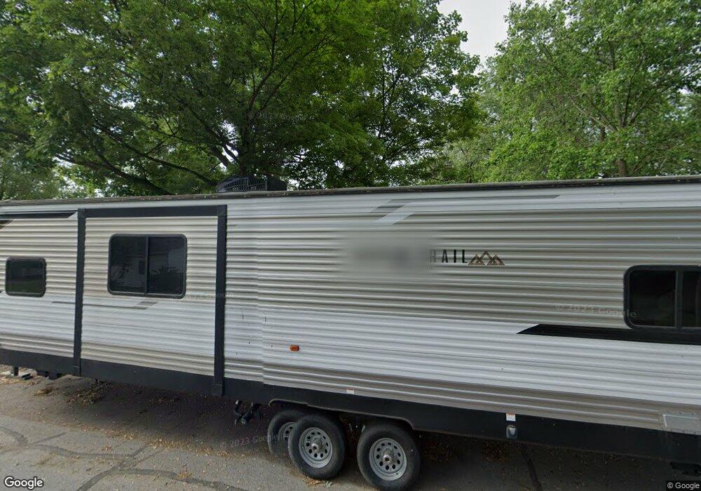 549 E John St, Nappanee, IN 46550 - photo 1