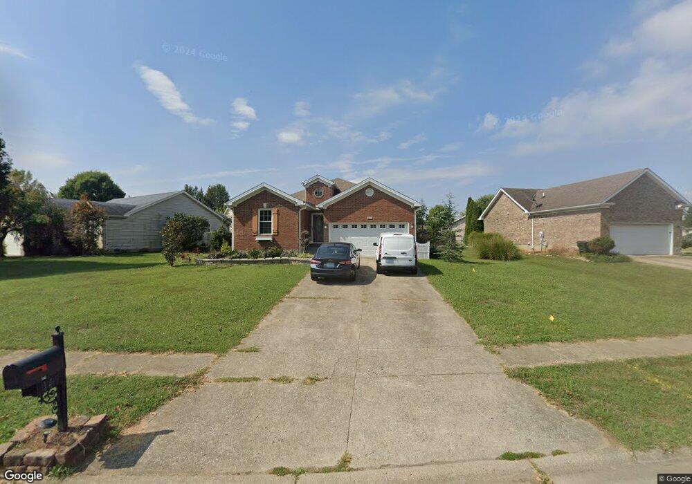 147 Park Ridge Dr, Mount Washington, KY 40047 - photo 1