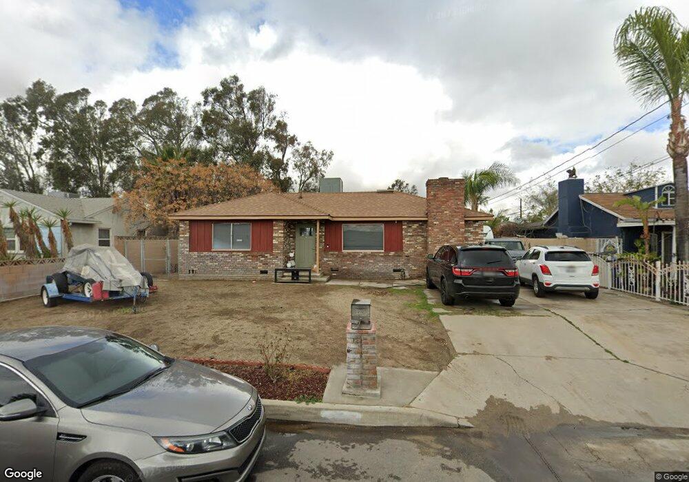 14590 Rosemary Dr, Fontana, CA 92335 - photo 1