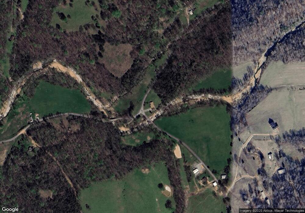 583 Freeman Fielder Rd, Tennessee Ridge, TN 37178 - photo 1