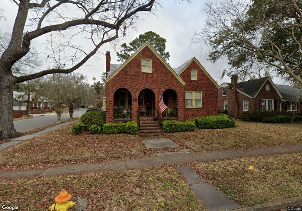 302 E 53rd St, Savannah, GA 31405 - photo 1