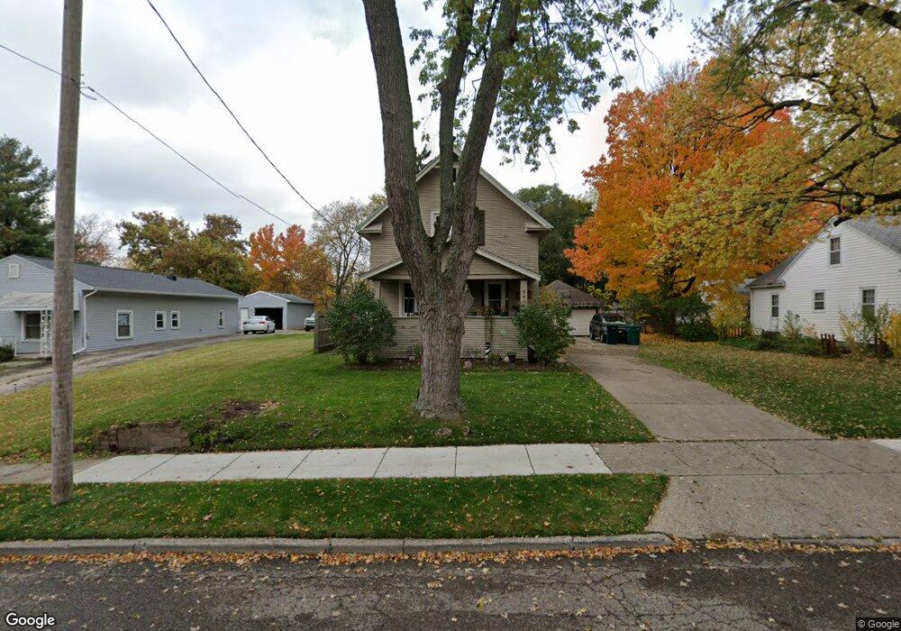 209 Paris Ave, Lansing, MI 48910 - photo 1