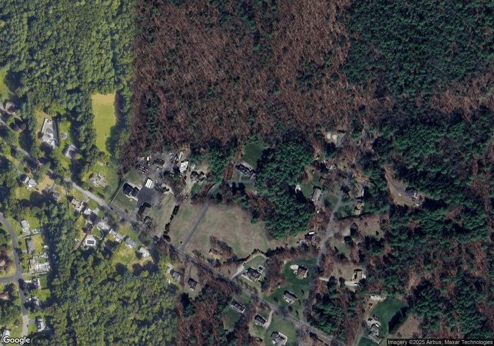 338 Lyon St, Ludlow, MA 01056 - photo 1