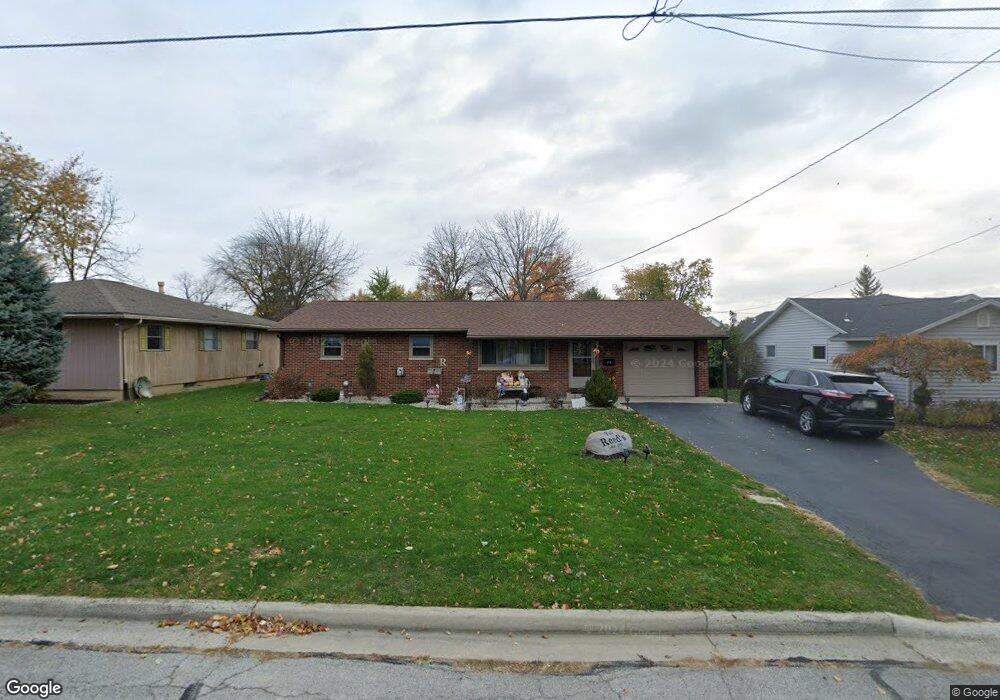 412 Jackson St, Wapakoneta, OH 45895 - photo 1