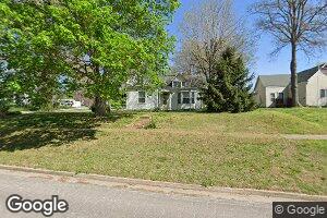 308 E Broadway, New Franklin, MO 65274