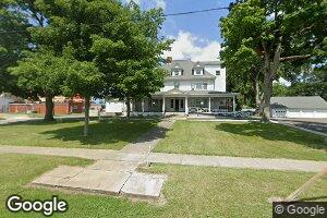 107 E Cross St, Winchester, IL 62694