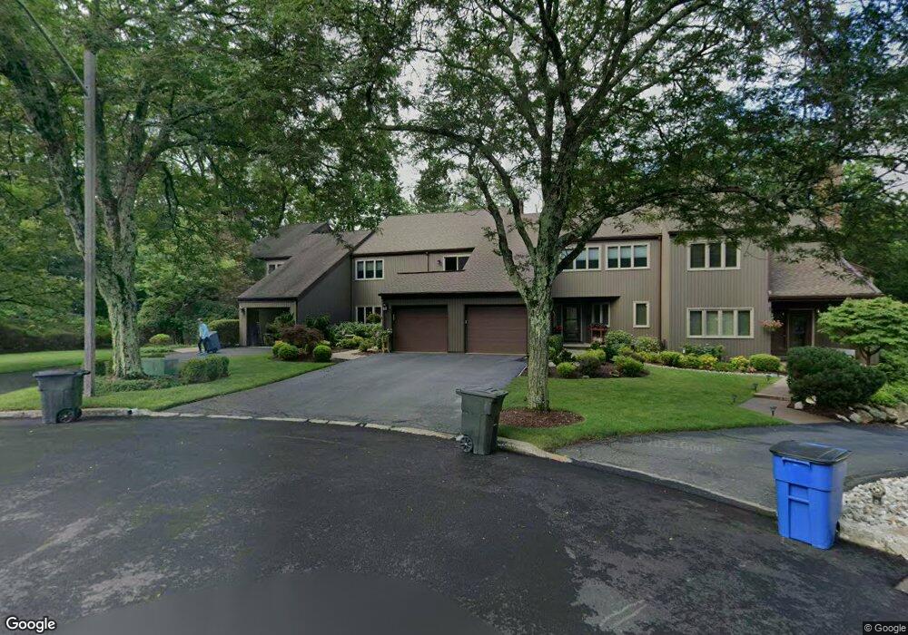 25 Romopock Ct, Mahwah, NJ 07430 - photo 1