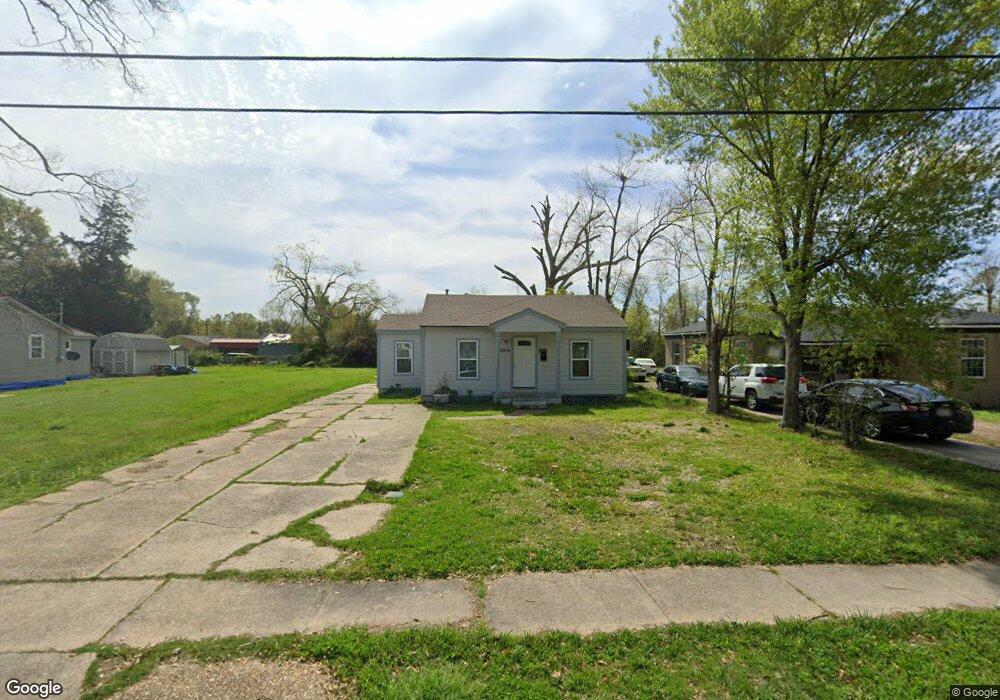 2014 4th St, Lake Charles, LA 70601 - photo 1