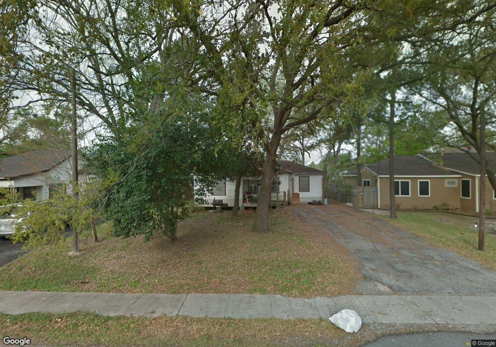 2222 San Antonio St, Pearland, TX 77581 - photo 1