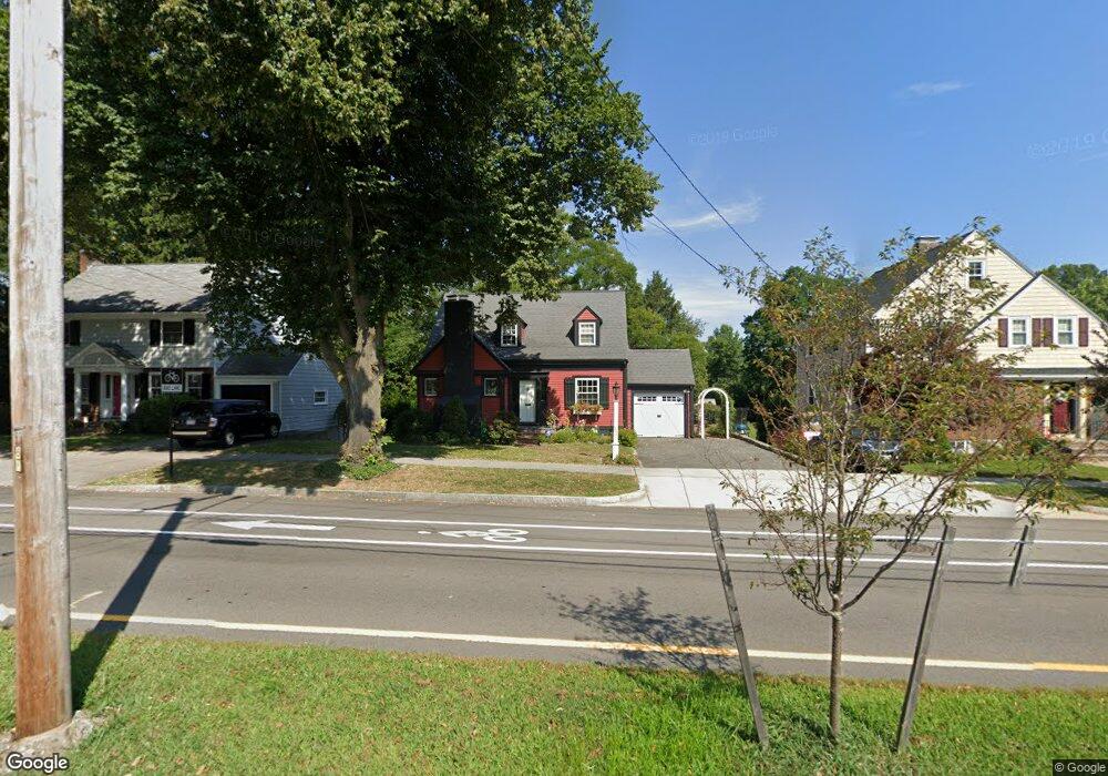 538 Brook Rd, Milton, MA 02186 - photo 1