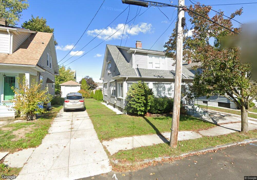 26 Welfare Ave, Cranston, RI 02910 - photo 1