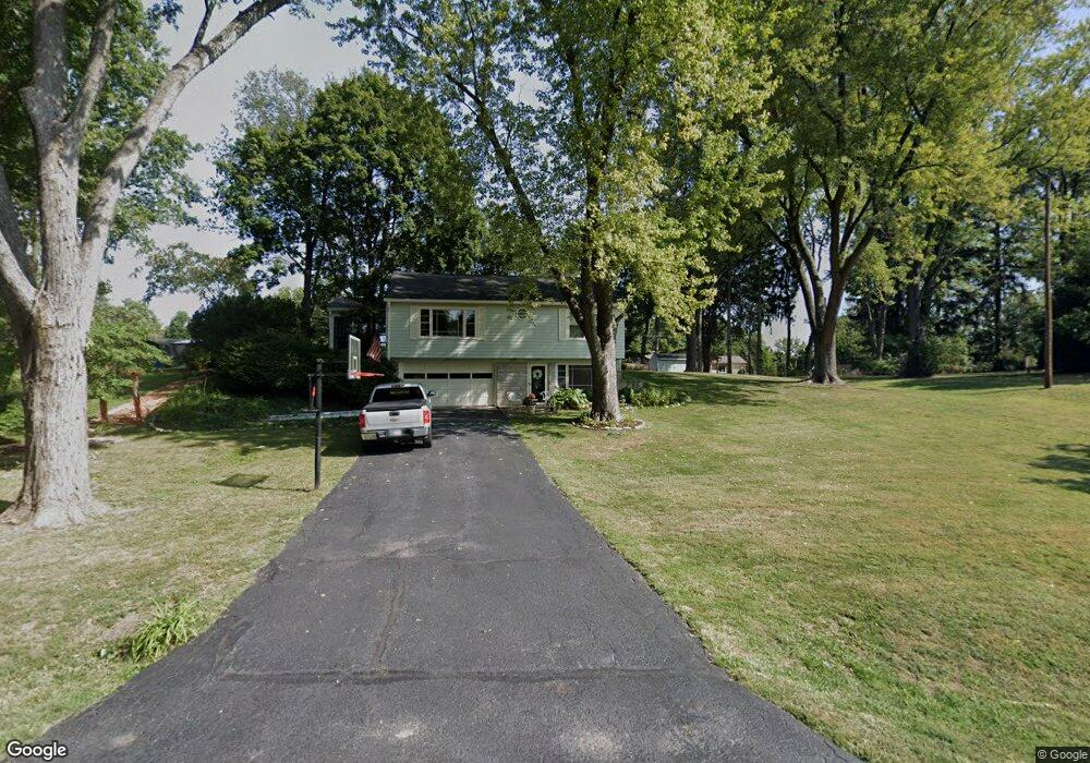 37 Circle Dr, Carmel, IN 46032 - photo 1