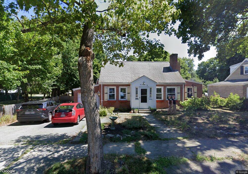 129 Russell Rd unit 1, West Newton, MA 02465 - photo 1