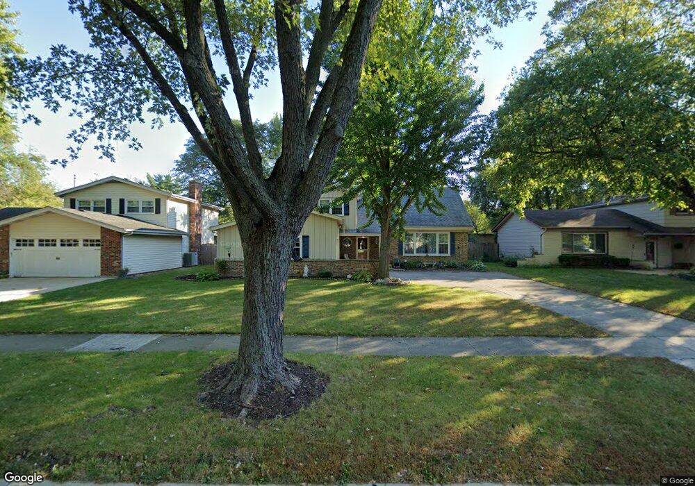 1272 Sandpiper Ln, Naperville, IL 60540 - photo 1