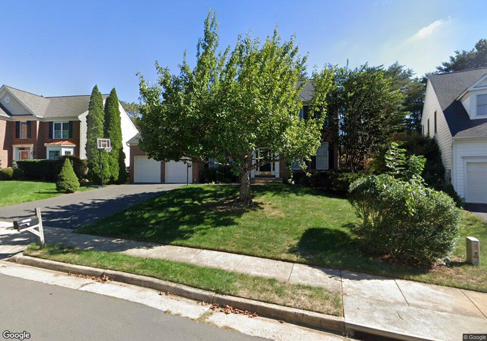 13471 Falcon View Ct, Bristow, VA 20136 - photo 1