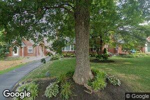 1221 Valley Dr, Louisville, KY 40213