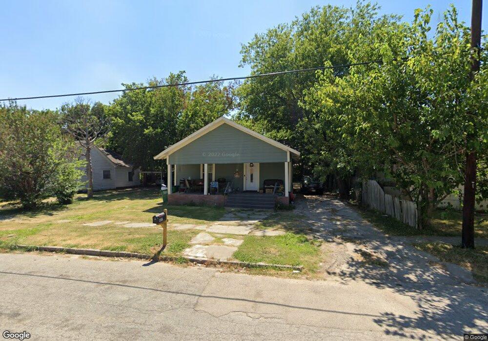 807 S Morris St, Gainesville, TX 76240 - photo 1