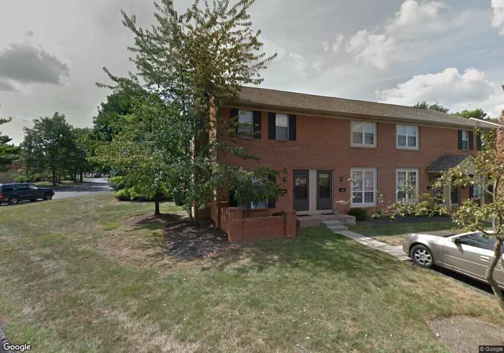 1348 Palmer House Ct, Columbus, OH 43235 - photo 1