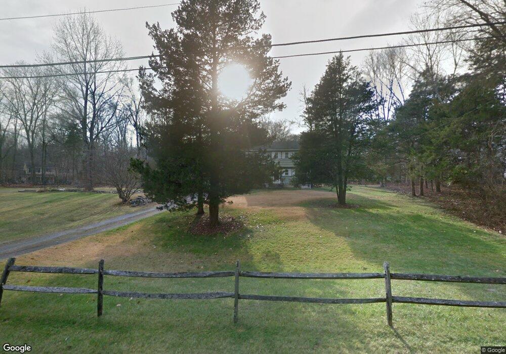 489 Spring Water Ln, New Canaan, CT 06840 - photo 1