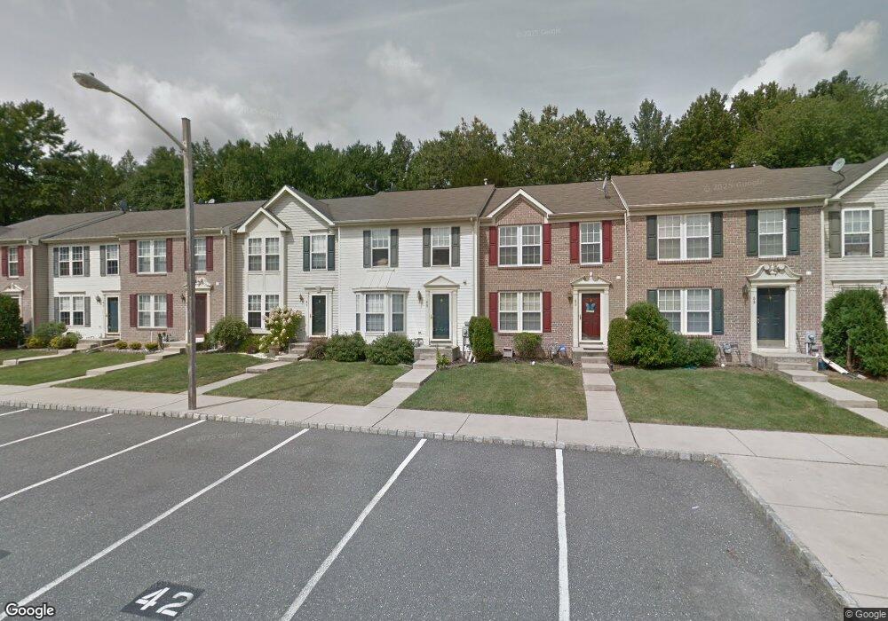 51 Guilford Place, Burlington, NJ 08016 - photo 1