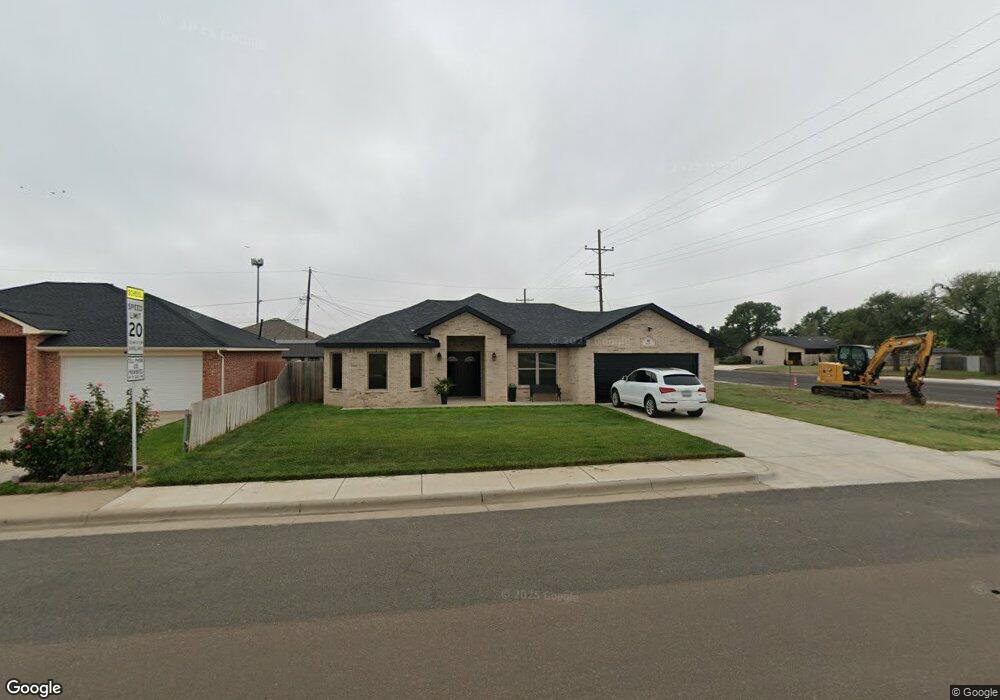 800 Braden, Dumas, TX 79029 - photo 1