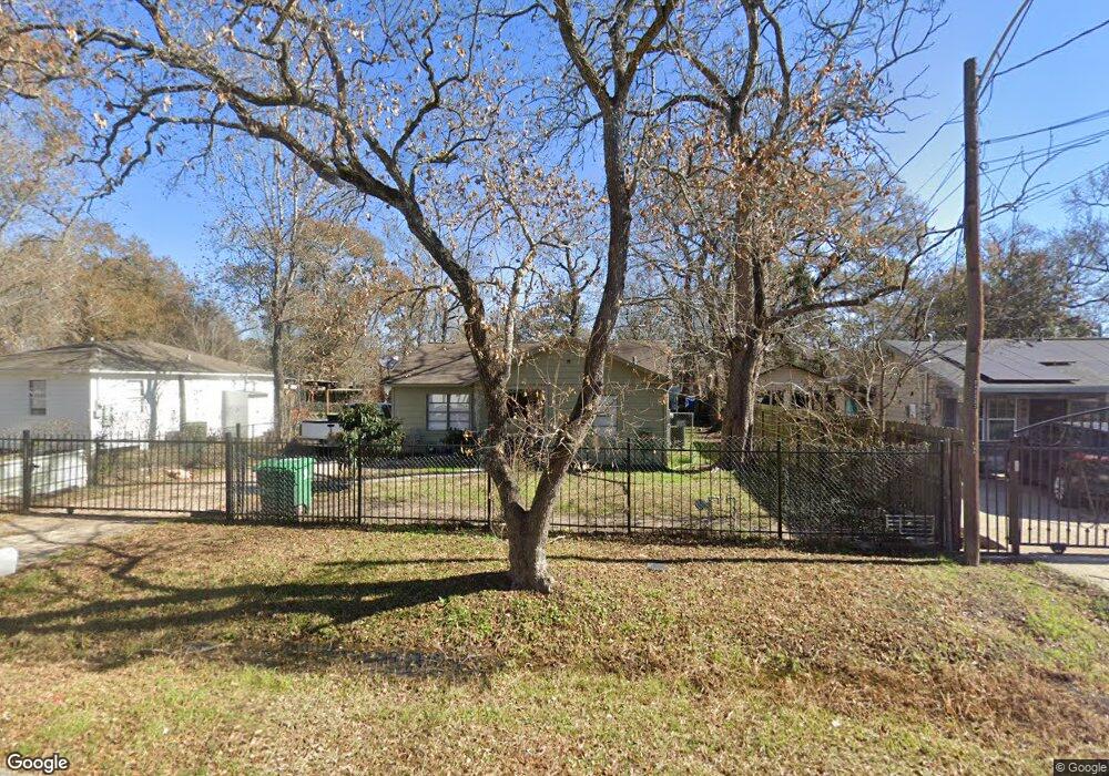 10434 Barnham St, Houston, TX 77016 - photo 1