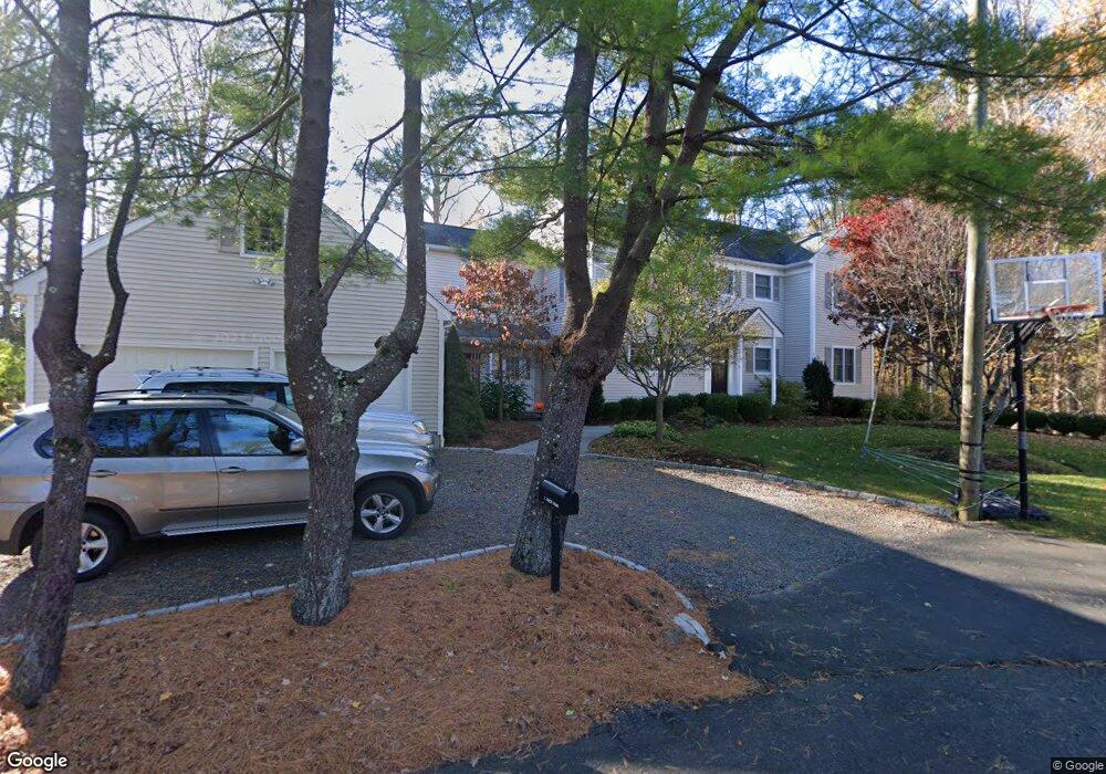 7 Crest Rd, Ridgefield, CT 06877 - photo 1