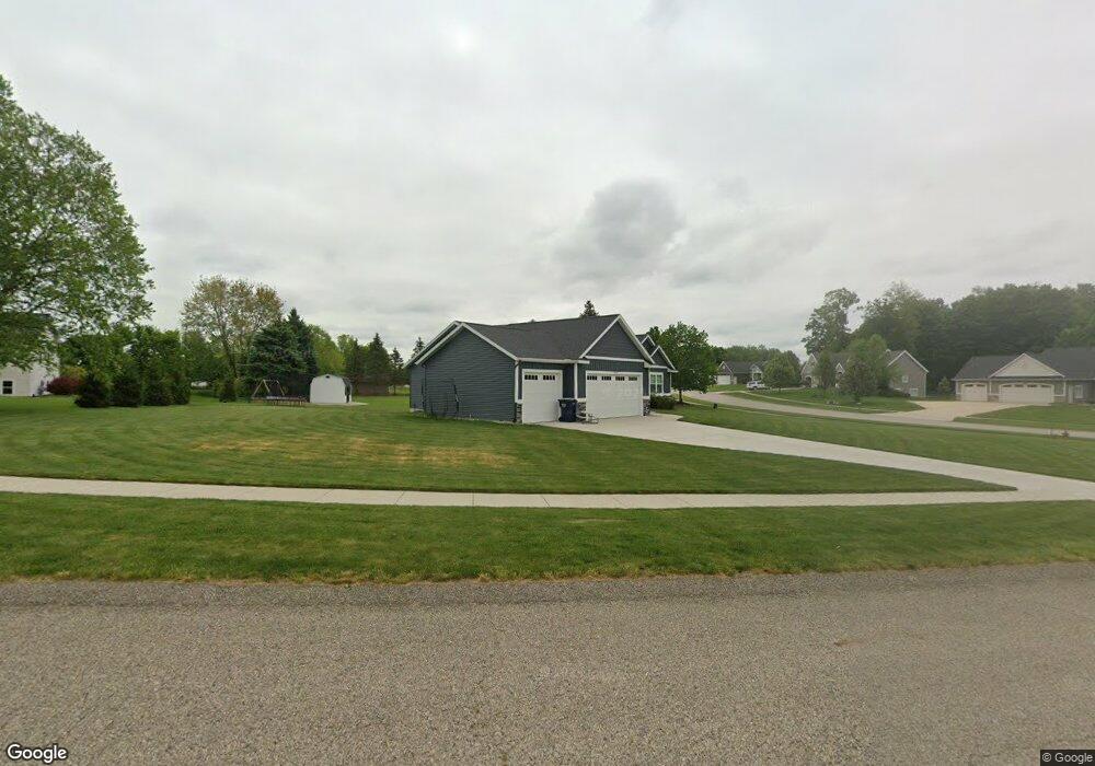 8916 Southridge Ct SW, Byron Center, MI 49315 - photo 1