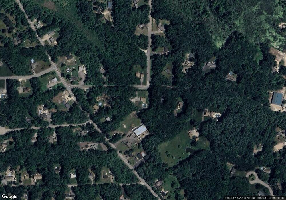 13 Hawkwood Rd, Sandown, NH 03873 - photo 1