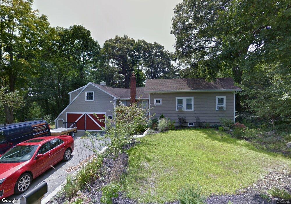 85 Overlook Rd, East Weymouth, MA 02189 - photo 1