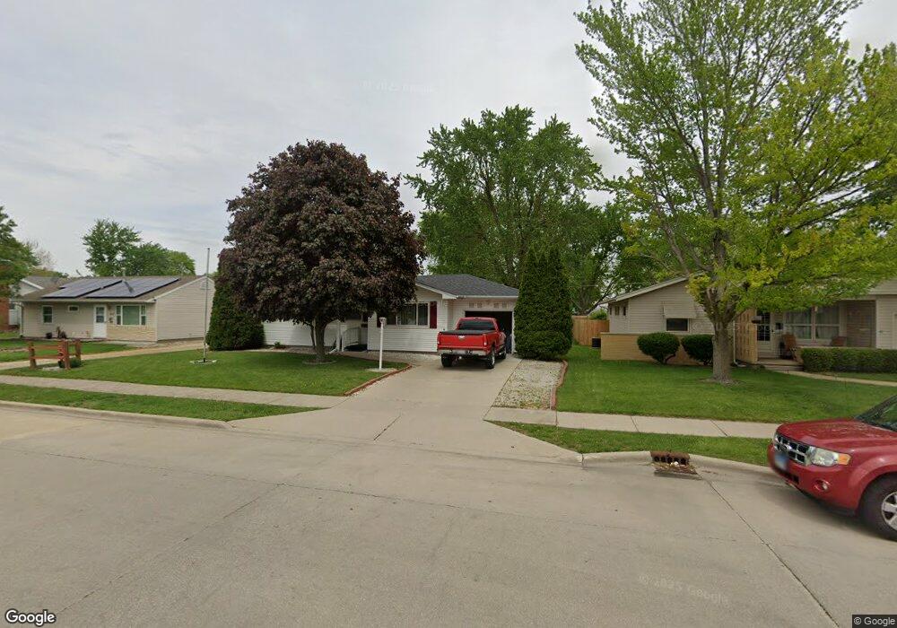 1420 Pulaski St, Lincoln, IL 62656 - photo 1