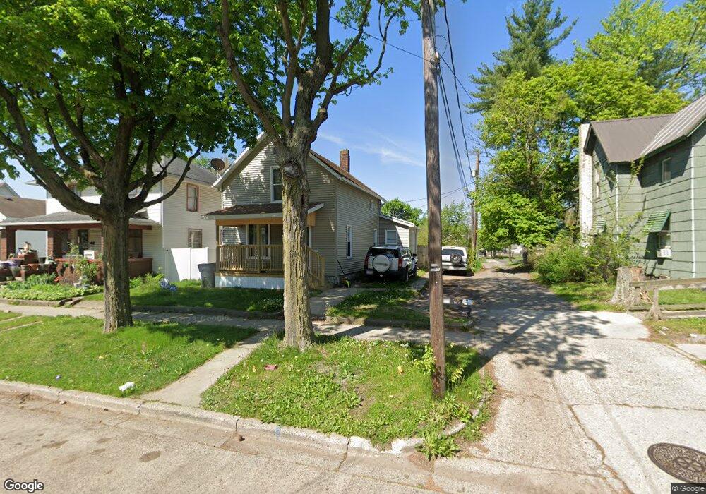 1319 Kinzy St, Elkhart, IN 46516 - photo 1