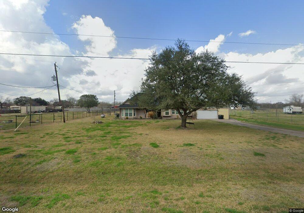 8712 Crestview Dr, Manvel, TX 77578 - photo 1