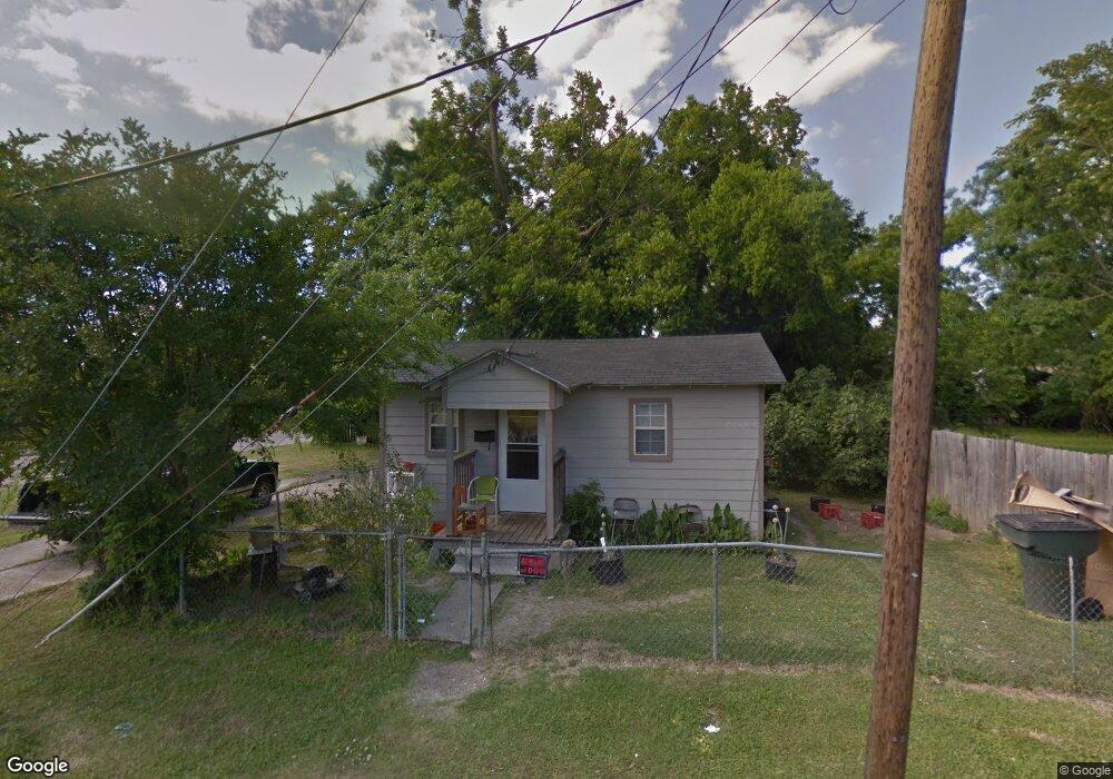 1703 Evans St, Lake Charles, LA 70601 - photo 1