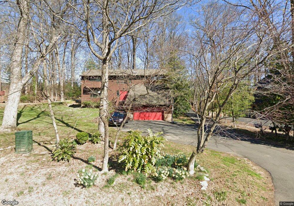 2011 Lorraine Ave, McLean, VA 22101 - photo 1