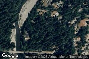 145 Azalea Ln, Redway, CA 95560