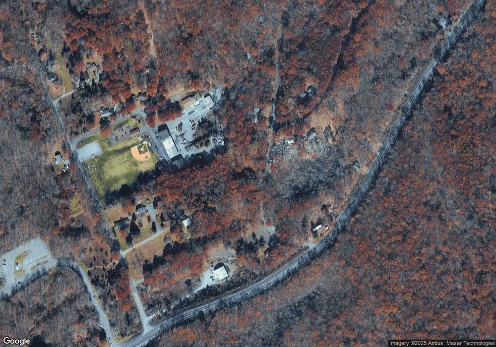 41 Pheasant Run, Bushkill, PA 18324 - photo 1