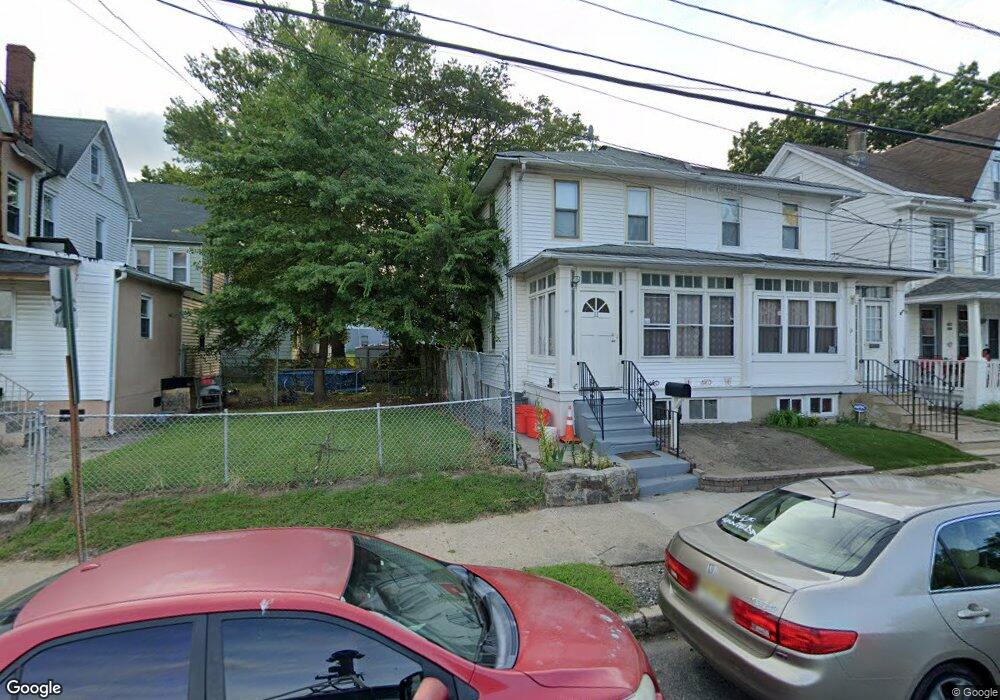 11 N 33rd St, Camden, NJ 08105 - photo 1