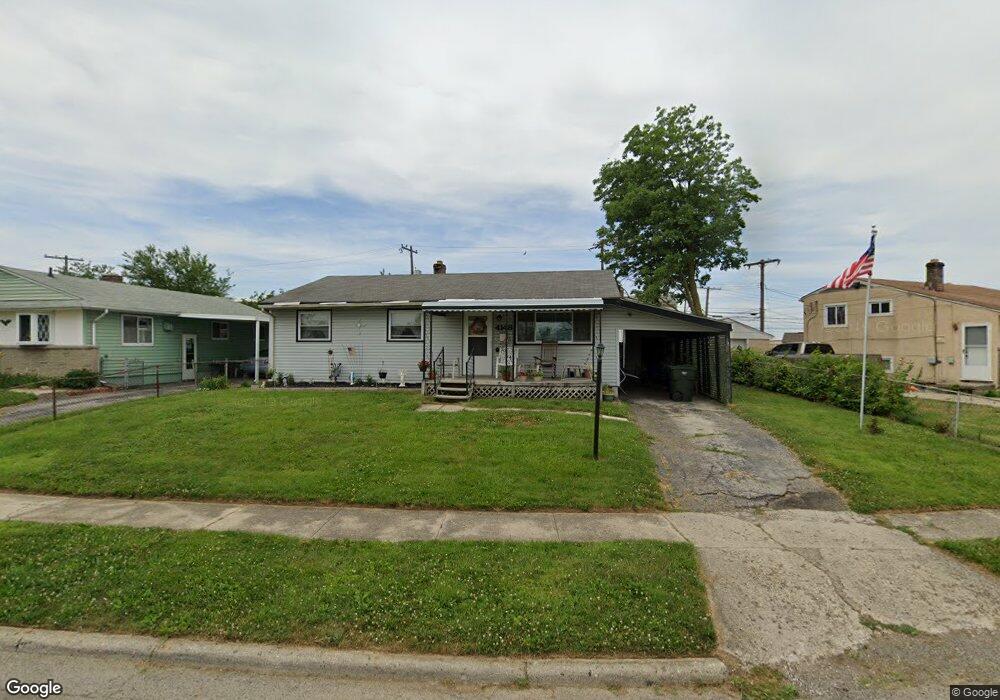 4148 Dixie Ct, Columbus, OH 43228 - photo 1