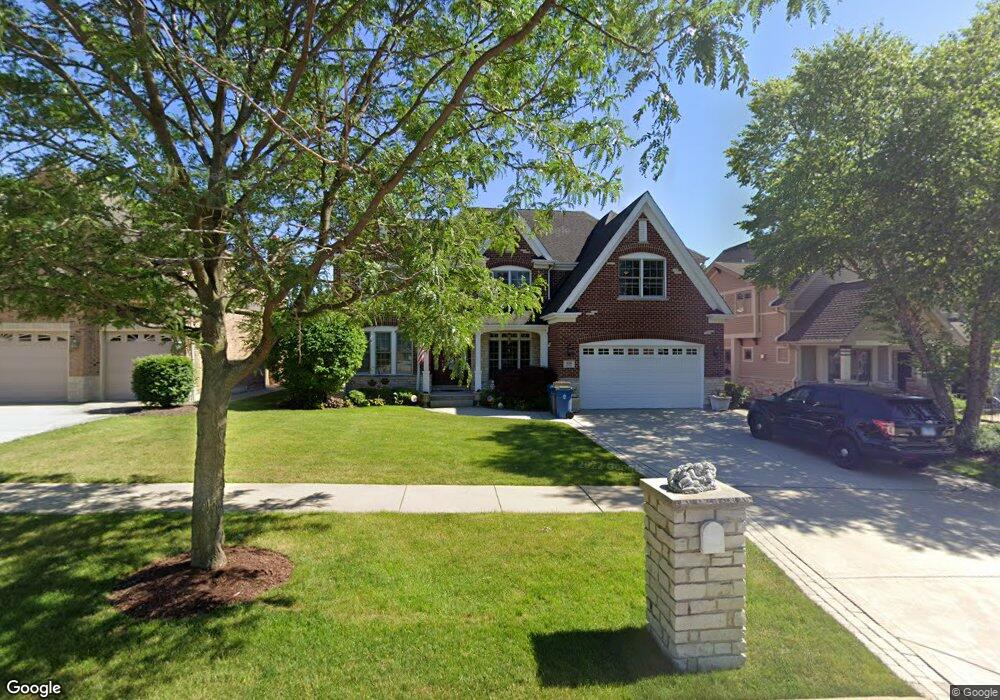 556 W Fay Ave, Elmhurst, IL 60126 - photo 1