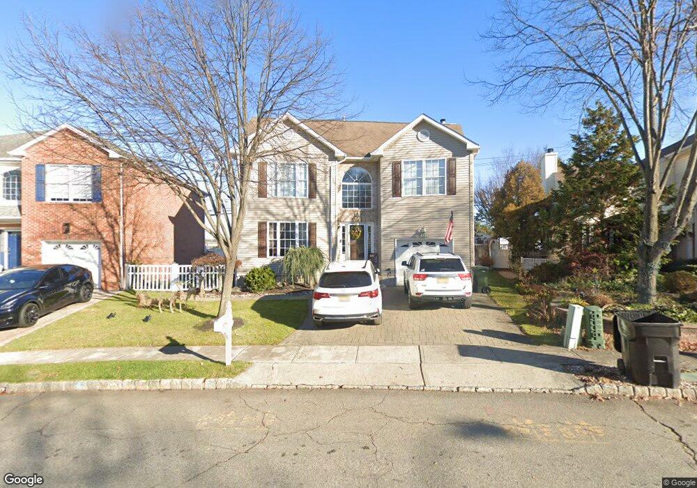 681 Seagull Dr, Paramus, NJ 07652 - photo 1