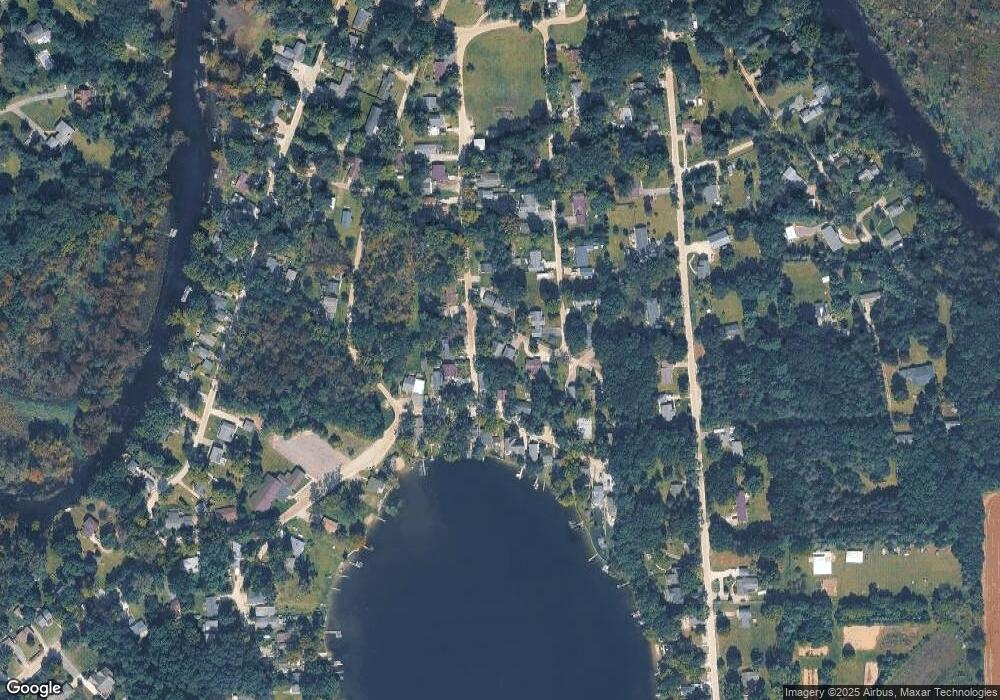 9687 Palmer Rd, Whitmore Lake, MI 48189 - photo 1