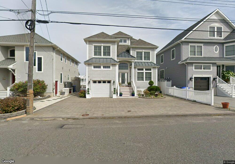 212 Hayes Ct, Lavallette, NJ 08735 - photo 1